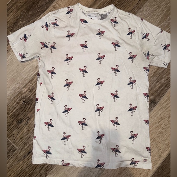 Denim & Flower Other - Flamingos, USA, surf boards Men’s Tee S EUC